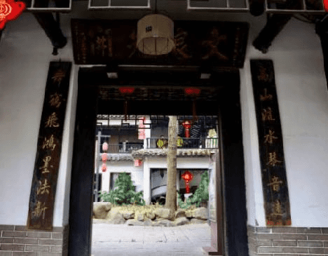 文物级老扁联.JPG